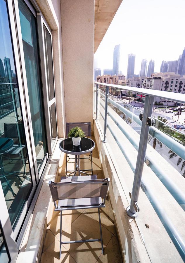Nasma Luxury Stays - Boulevard Central Tower Dubái Exterior foto