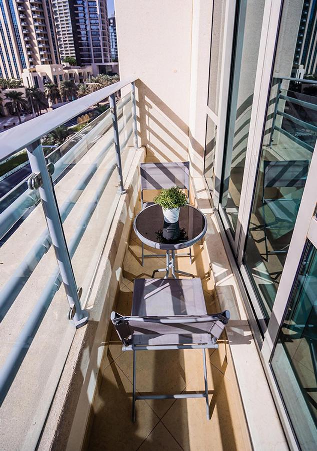 Nasma Luxury Stays - Boulevard Central Tower Dubái Exterior foto
